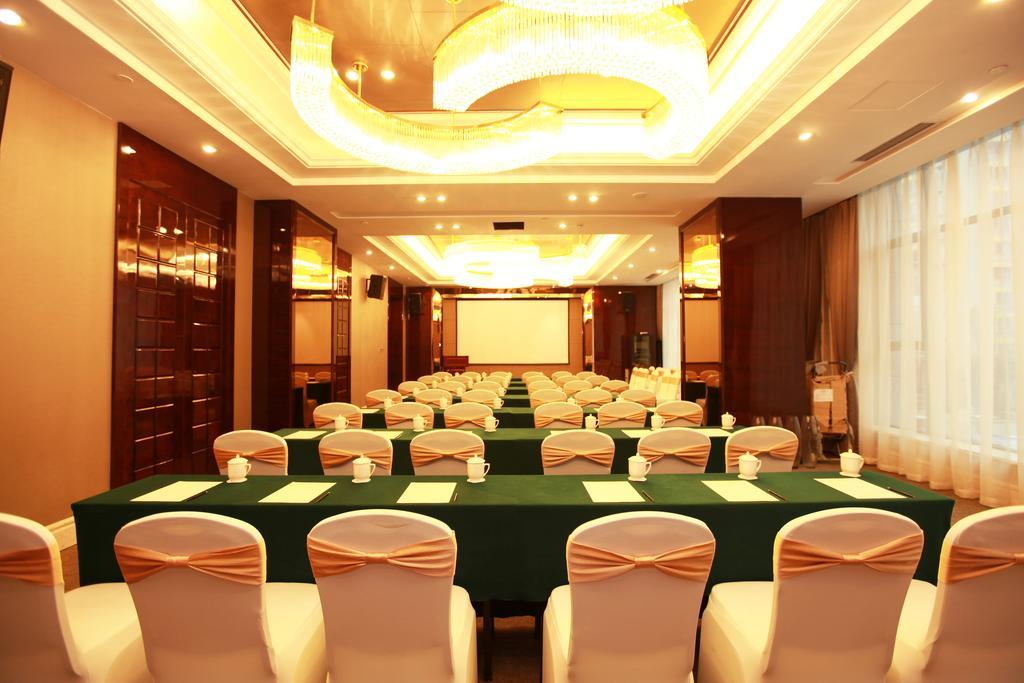 Chengdu Rising Butterfly Hotel Dış mekan fotoğraf