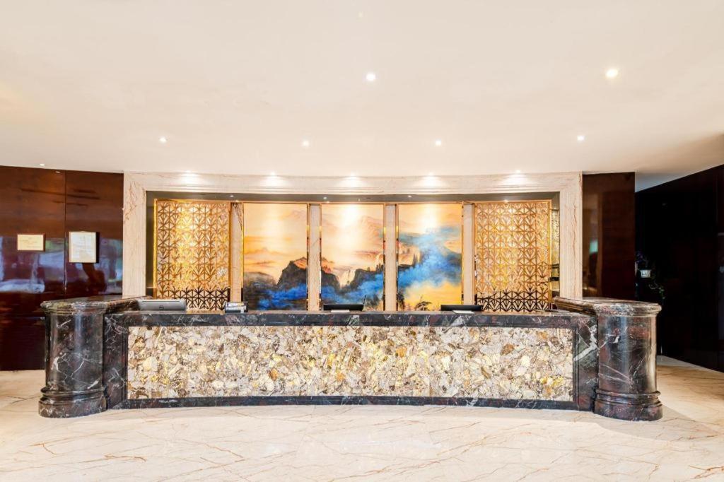 Chengdu Rising Butterfly Hotel Dış mekan fotoğraf