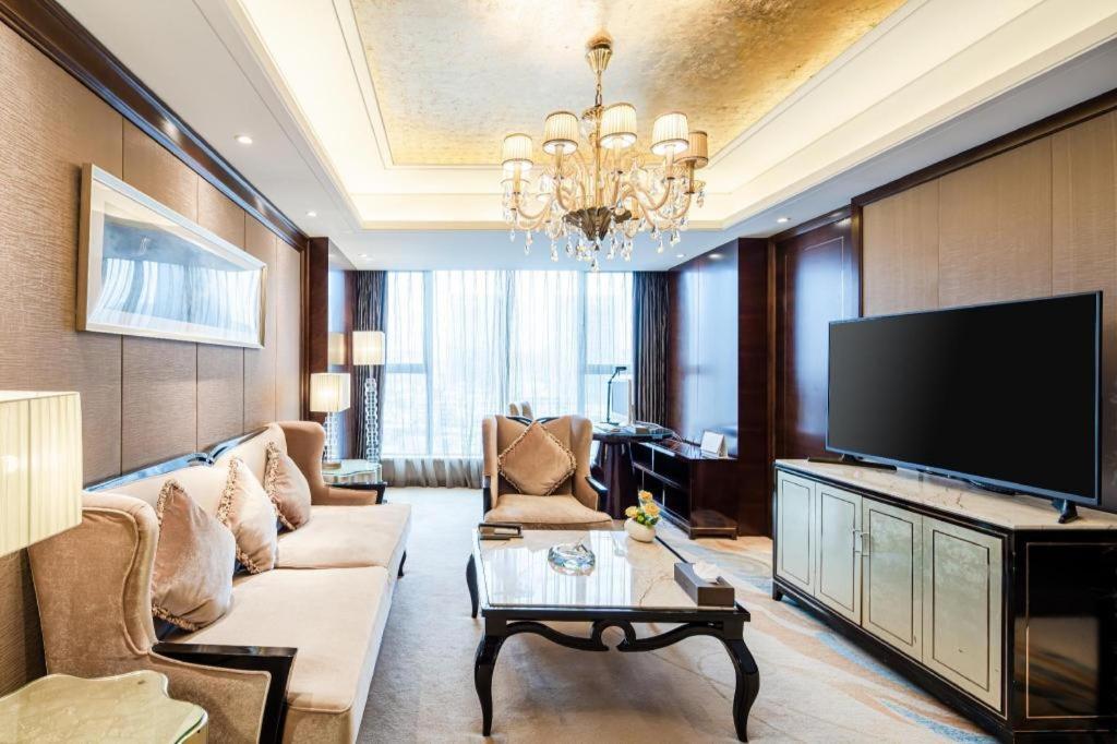 Chengdu Rising Butterfly Hotel Dış mekan fotoğraf