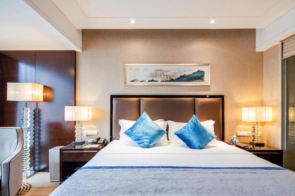 Chengdu Rising Butterfly Hotel Dış mekan fotoğraf