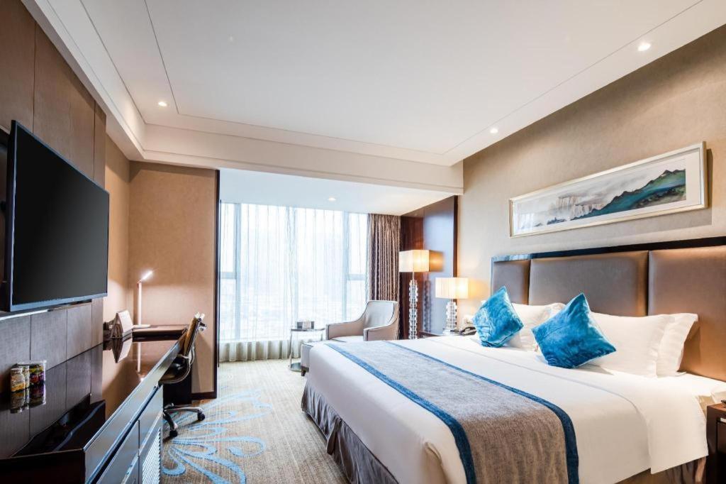 Chengdu Rising Butterfly Hotel Dış mekan fotoğraf