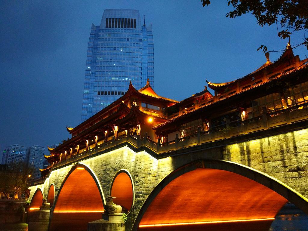 Chengdu Rising Butterfly Hotel Dış mekan fotoğraf