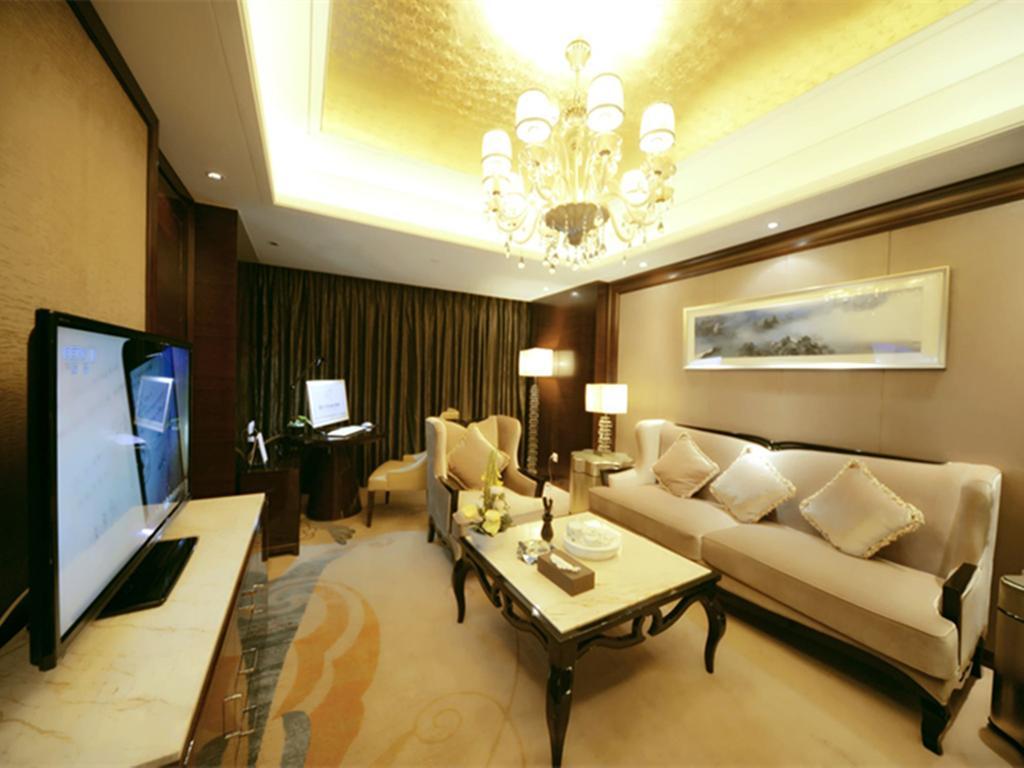 Chengdu Rising Butterfly Hotel Dış mekan fotoğraf