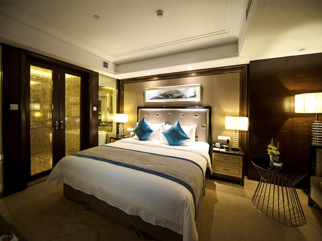Chengdu Rising Butterfly Hotel Dış mekan fotoğraf